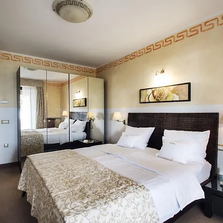 Bellevue Portoroz-portorose Hotell 3*